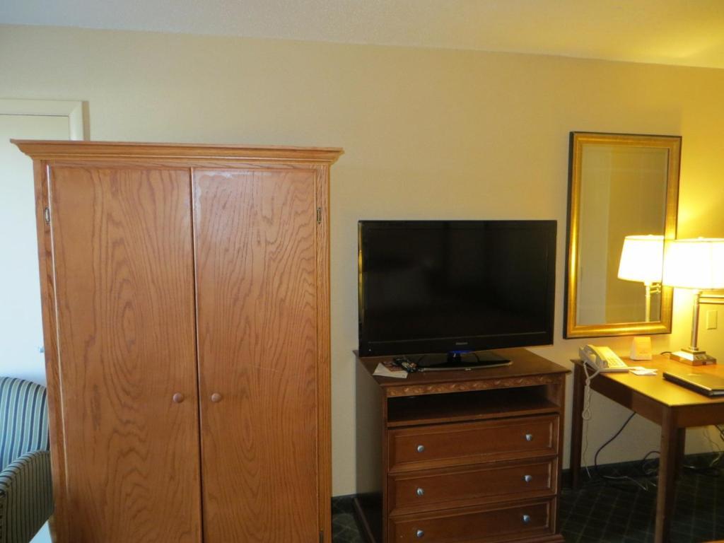 Howard Johnson Grand Forks Oda fotoğraf