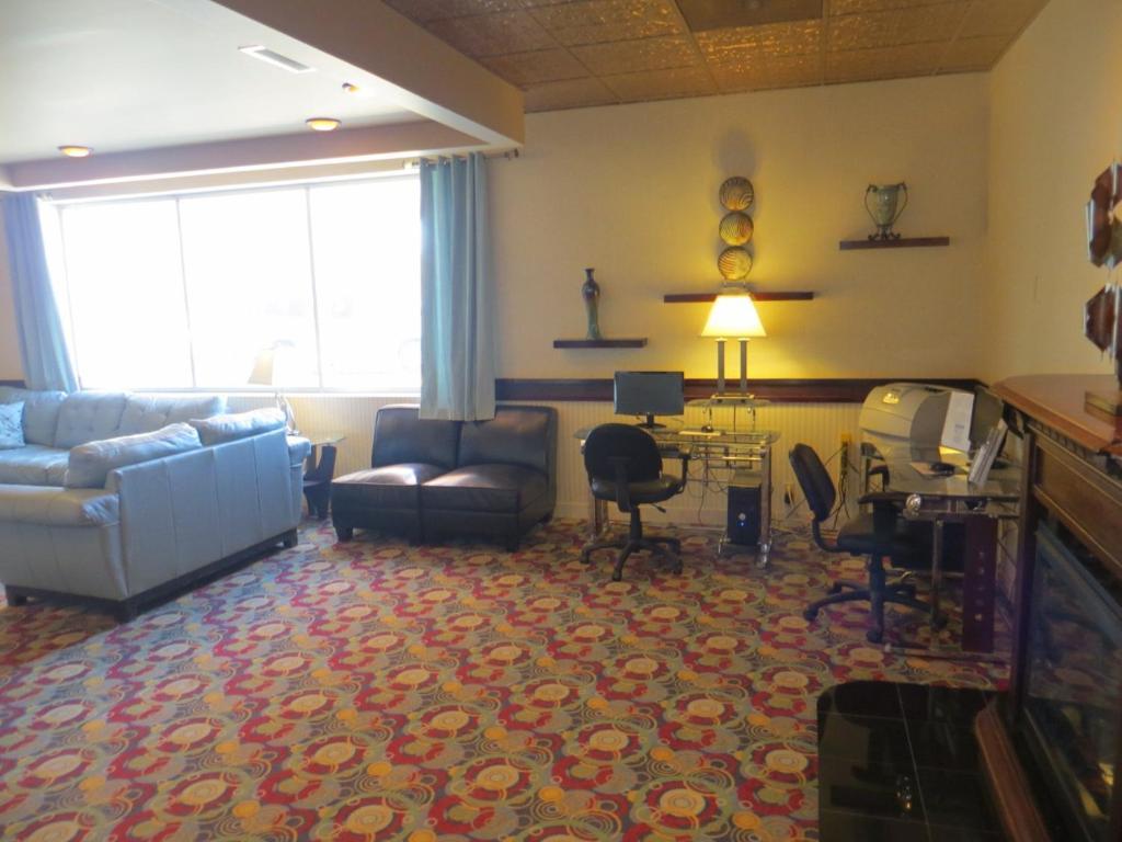 Howard Johnson Grand Forks Dış mekan fotoğraf