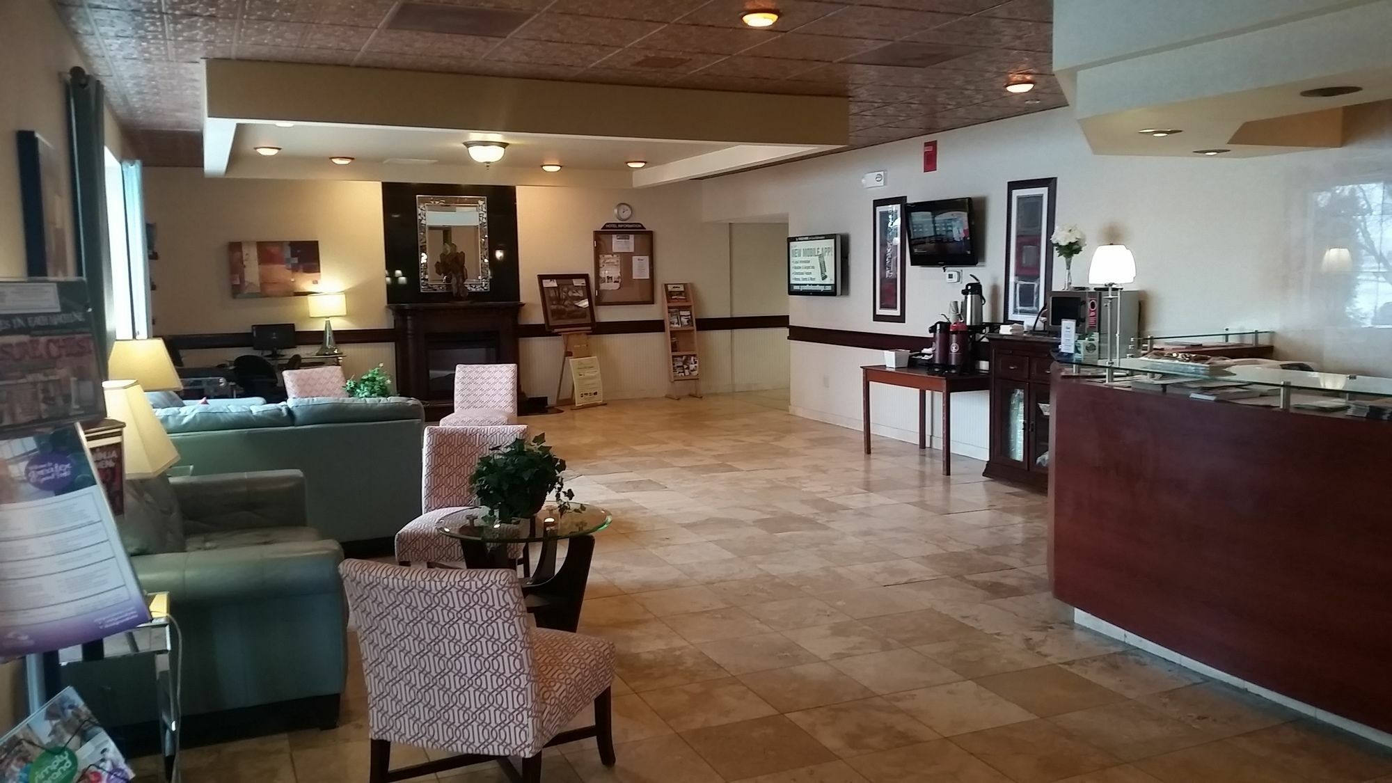 Howard Johnson Grand Forks Dış mekan fotoğraf